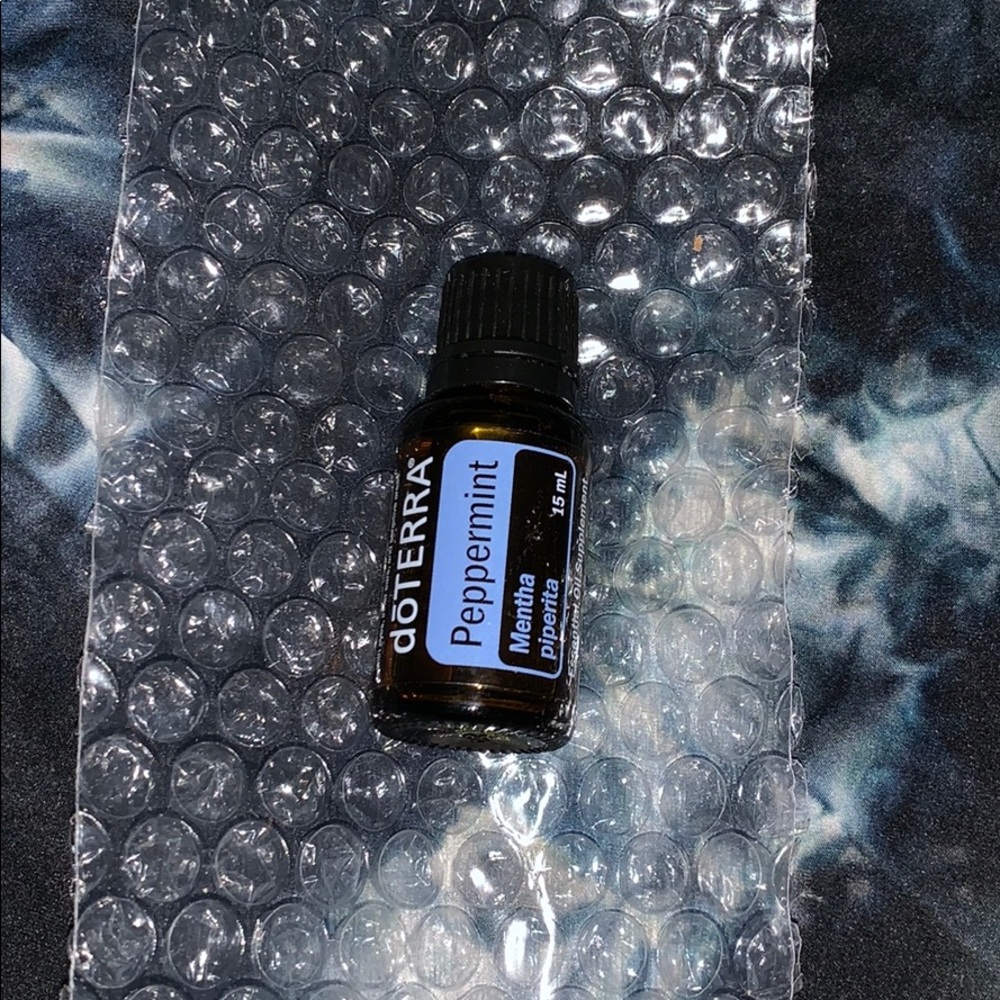 Doterra- peppermint essential oilNOT FOR SALE